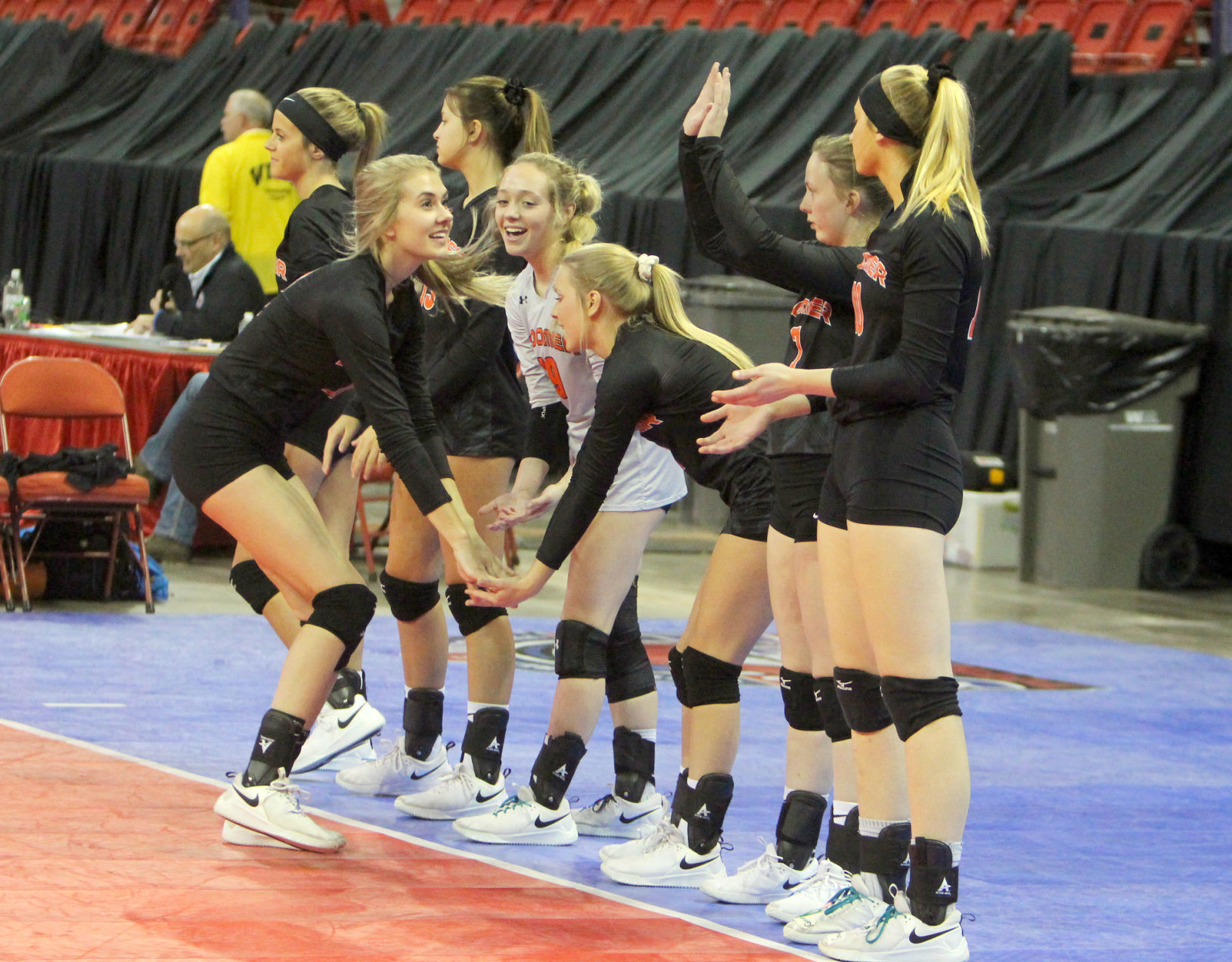 Bloomer volleyball vs McFarland 11-8-19